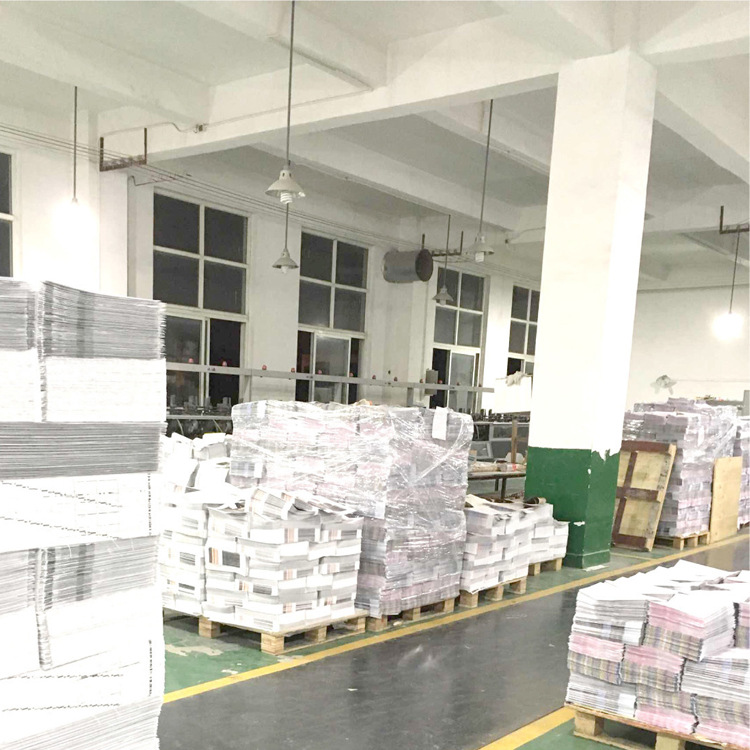 工廠設(shè)計(jì)創(chuàng)意產(chǎn)品目錄宣傳廣告頁(yè)彩色異形燙金雙膠紙三折頁(yè)印刷