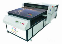 供應數(shù)碼彩印機 玻璃噴繪機 萬能打印機 產(chǎn)品彩印機 陶瓷玻璃彩印機